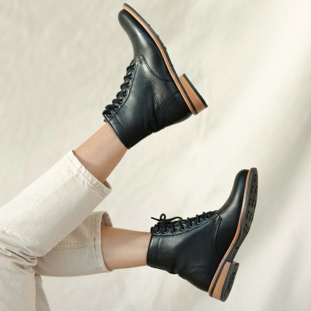 Nisolo All-Weather Amalia Boot